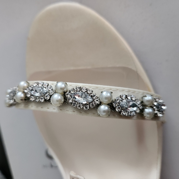 Wedding heels - Picture 4 of 4